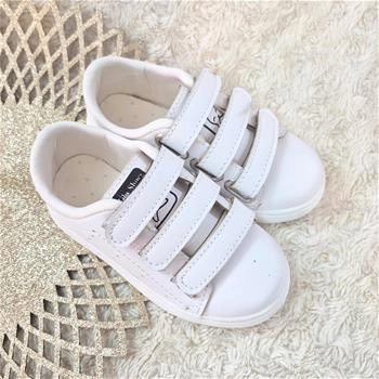 کتونی دوچسب اسپرت برفین